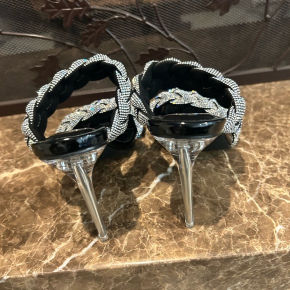 Azalea Wang Grace Black - Picture 3 of 4